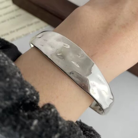 925 Silver Hammered Cuff #1550 - Picture 4 of 7